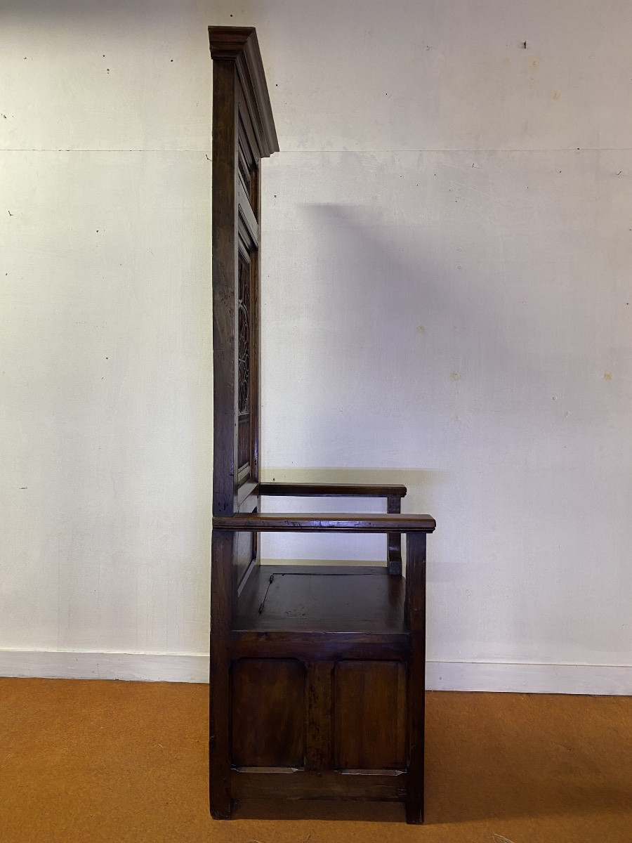 Walnut Cathedral Chair - Late 17th - Early 18th Century-photo-2