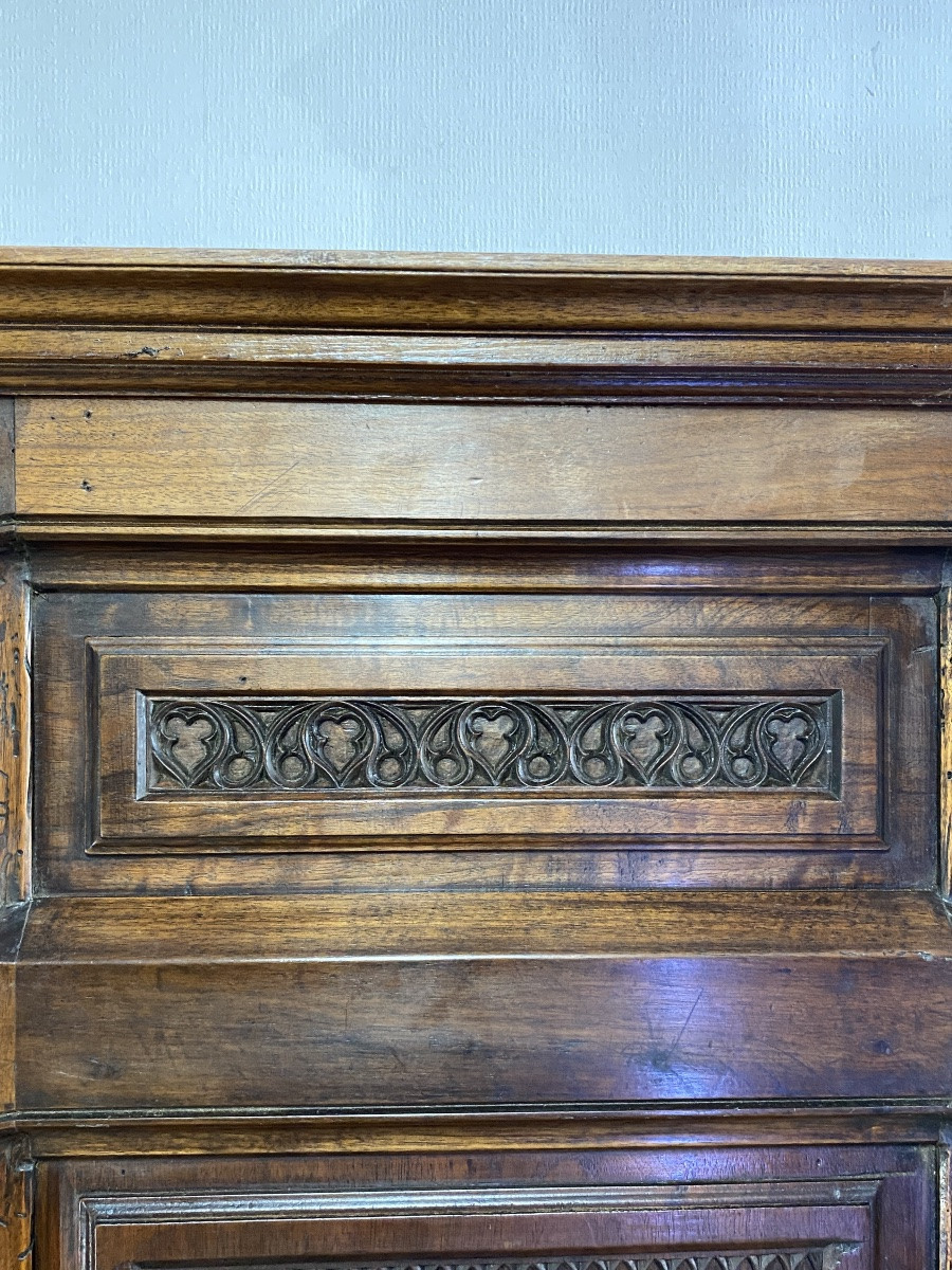 Walnut Cathedral Chair - Late 17th - Early 18th Century-photo-3