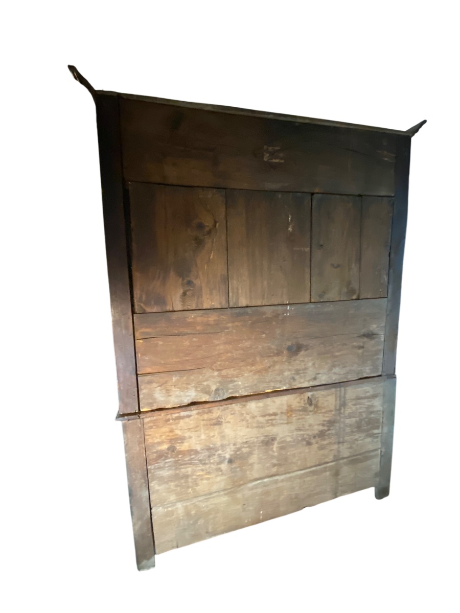 18th-century Cherrywood Sideboard With Six Doors -photo-1
