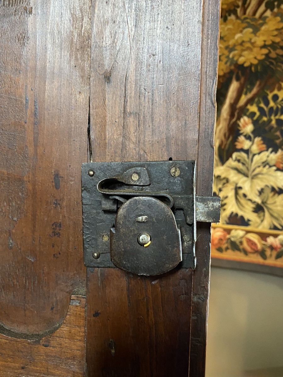 18th-century Cherrywood Sideboard With Six Doors -photo-3