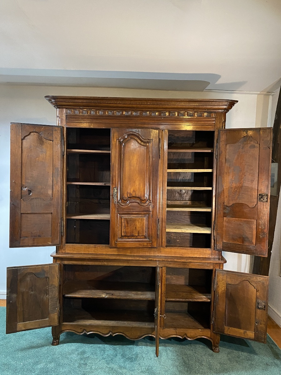 18th-century Cherrywood Sideboard With Six Doors -photo-4