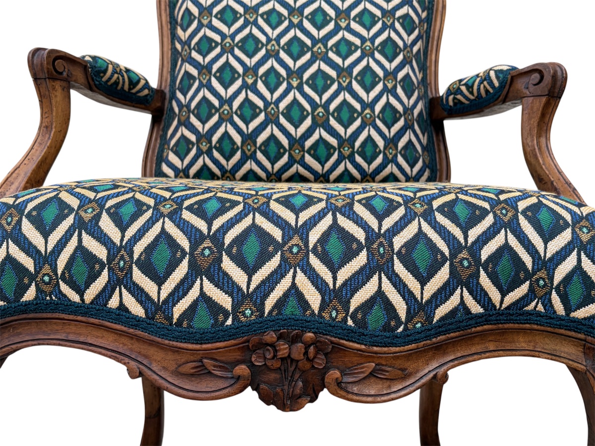 Pair Of 18th-century Walnut Armchairs-photo-5