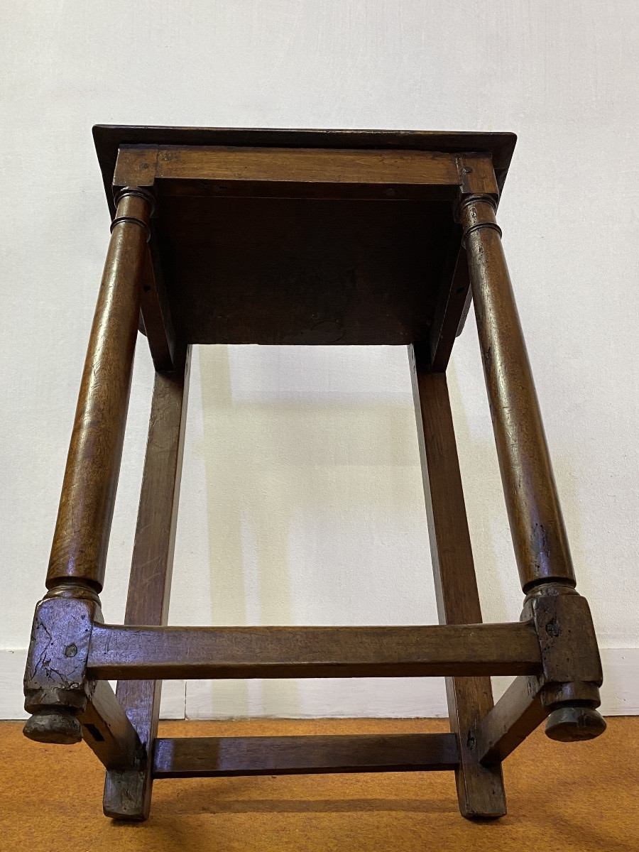 Chaise en noyer d'époque XVIe siècle-photo-2