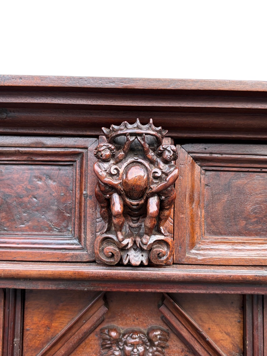 Genoese Stipo In Walnut And Elm Burl – Cabinet With 36 Statues, Circa 1600-photo-8