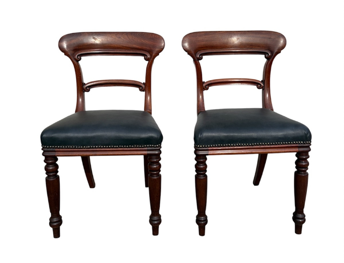 Série de 8 chaises victoriennes en acajou, fin XIXe-photo-2