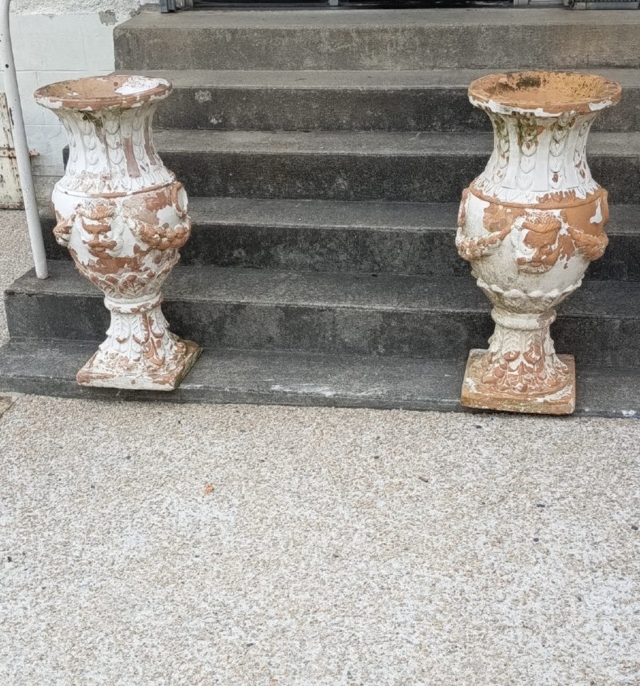 Pair Of 20th-century Terracotta Medicis Vases -photo-7