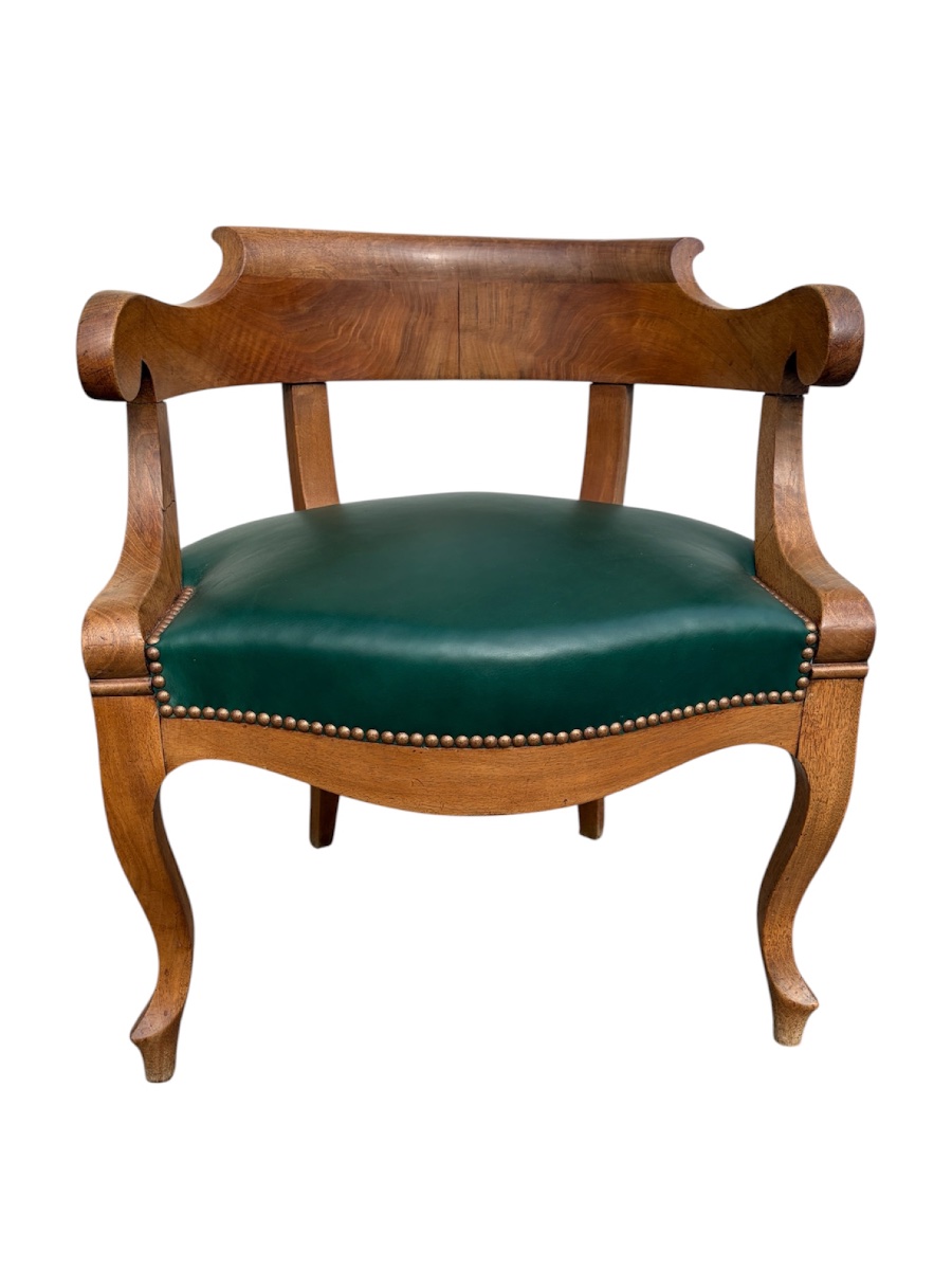 Fauteuil de bureau en noyer, époque 19e siècle