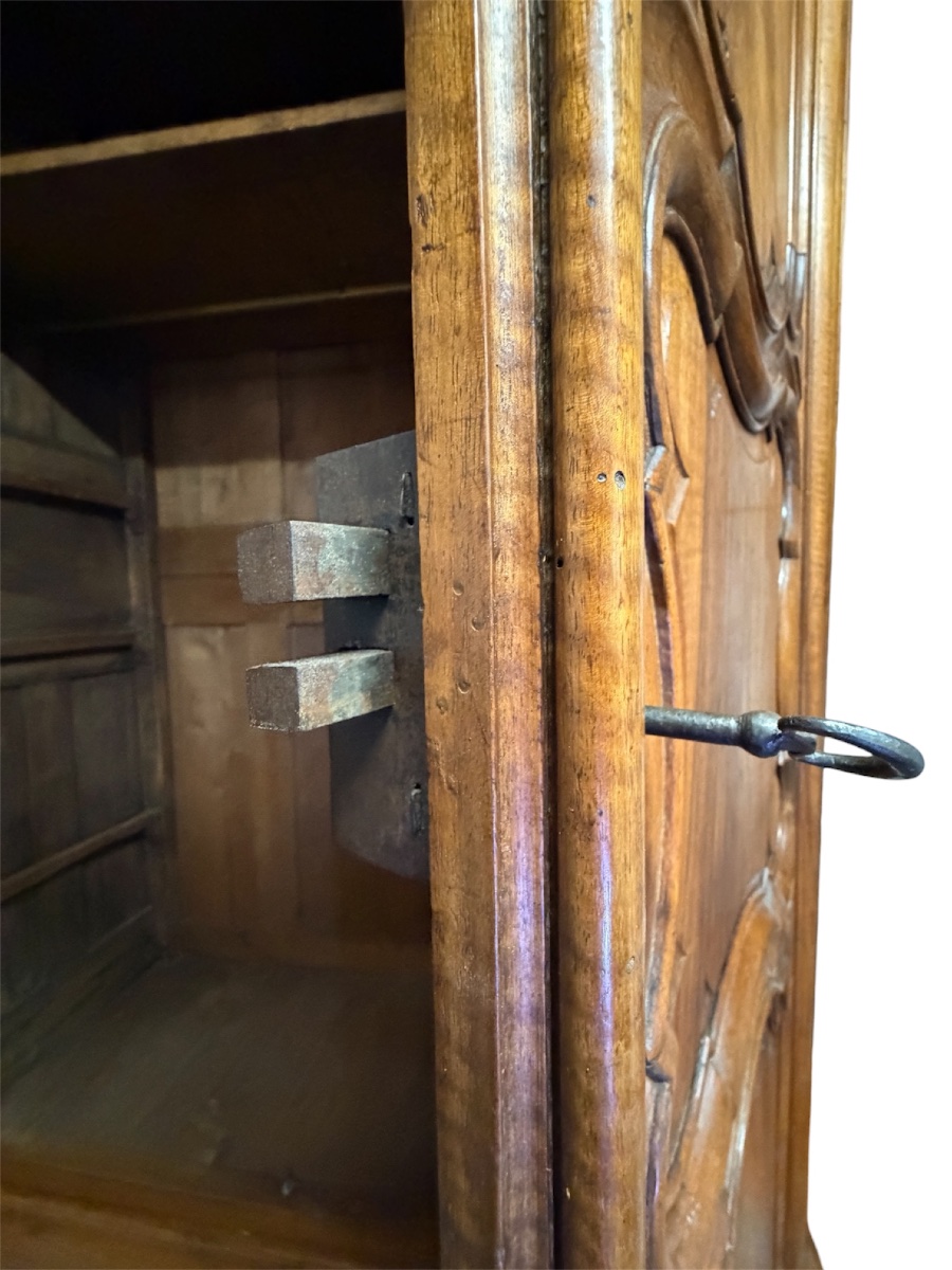 Armoire lyonnaise en noyer, XVIIIe siècle, style Louis XIV-photo-2