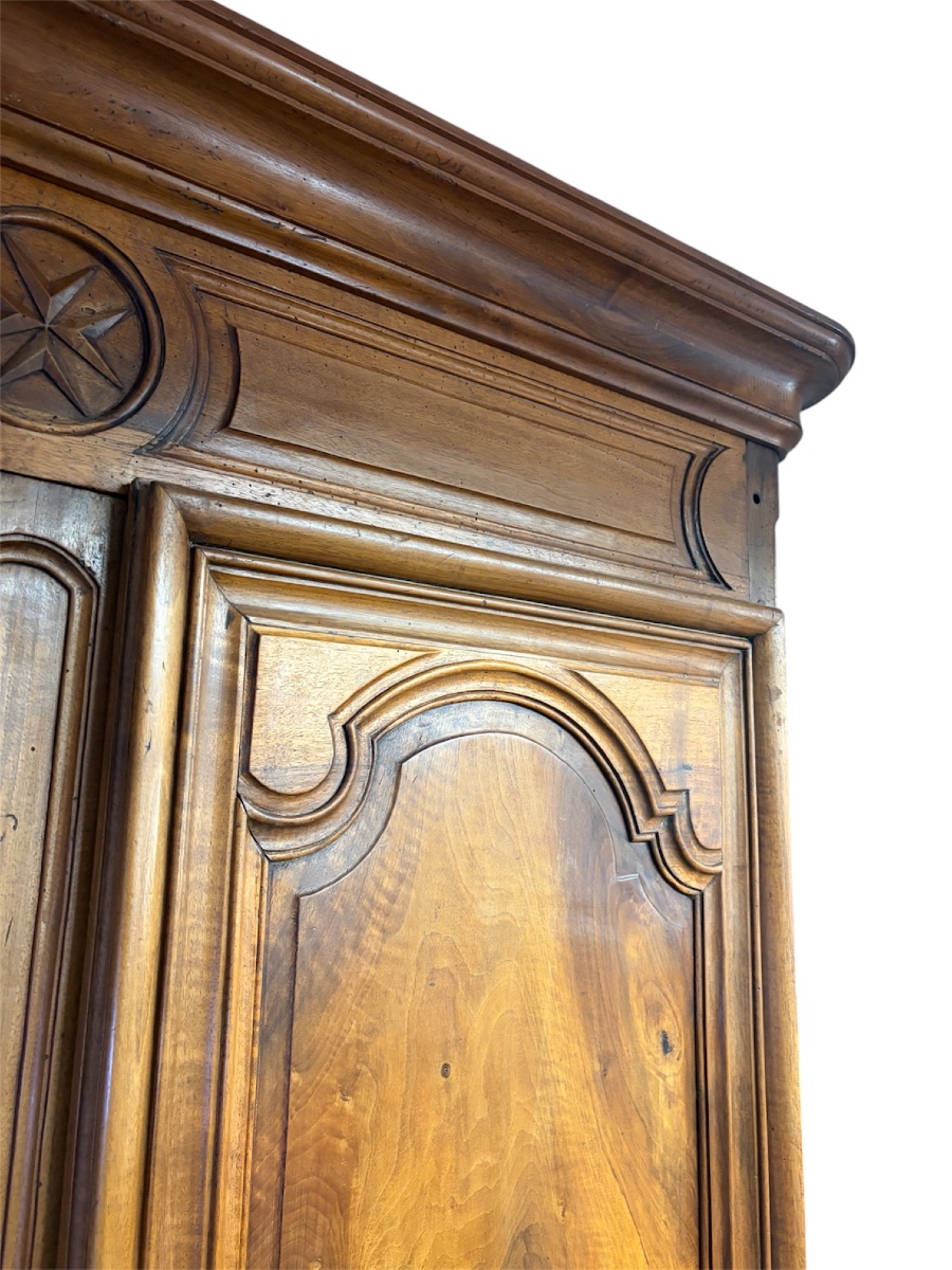 Armoire lyonnaise en noyer, XVIIIe siècle, style Louis XIV-photo-3