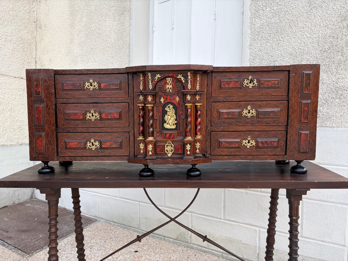 Cabinet de voyage espagnol "Bargueño", XVIIe siècle