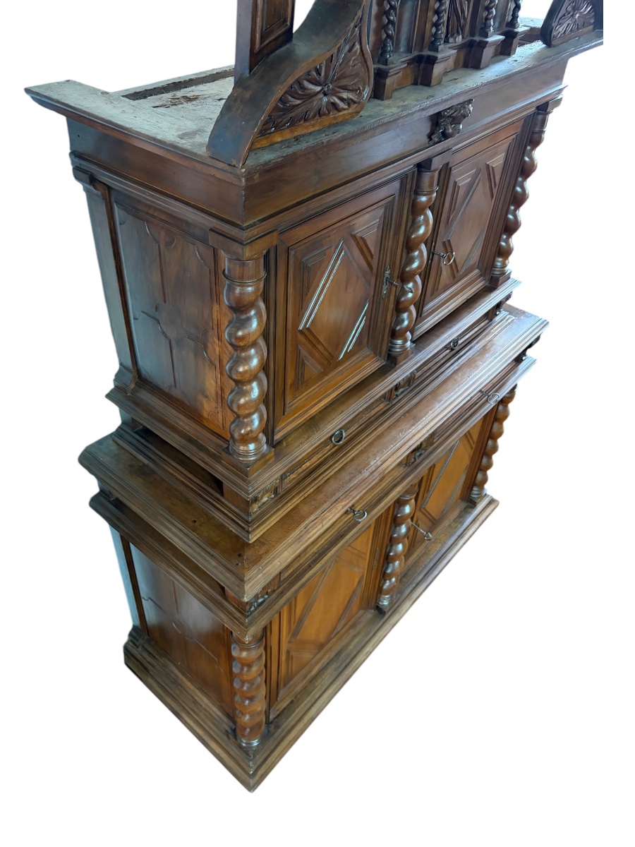 17th Century Pick-up Buffet-photo-6