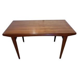 Table Style Scandinave En Teck