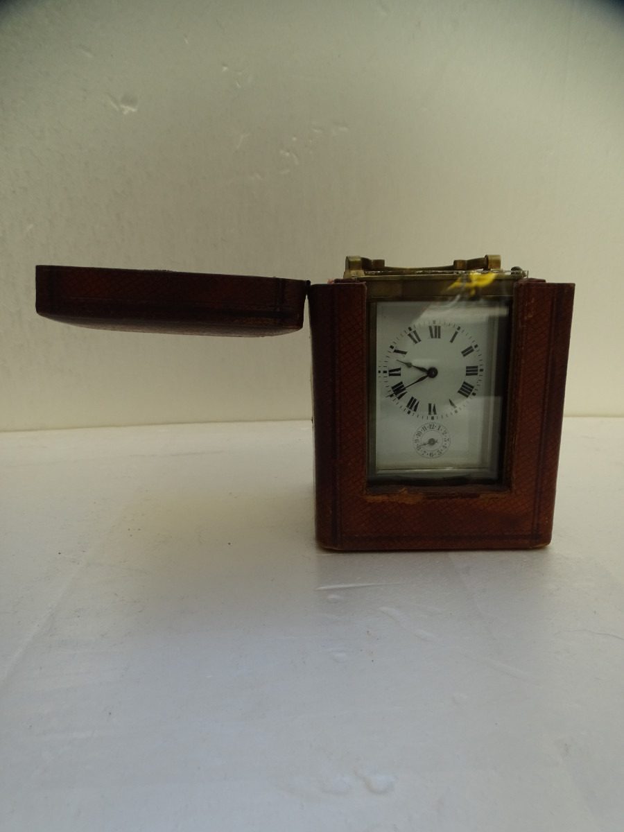  Pendule d'Officier / Voyages En Bronze avec sa boîte en cuir 19ème-photo-5