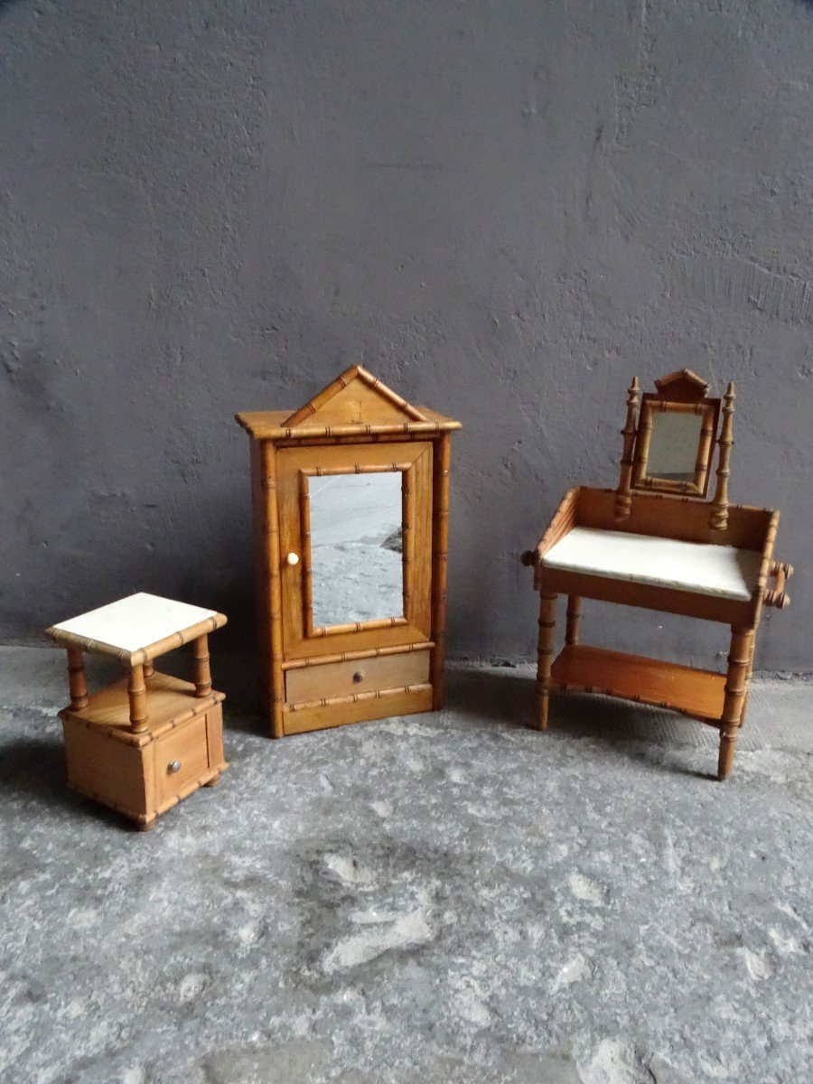 Doll's Bedroom In Bamboo Style Wood 1900