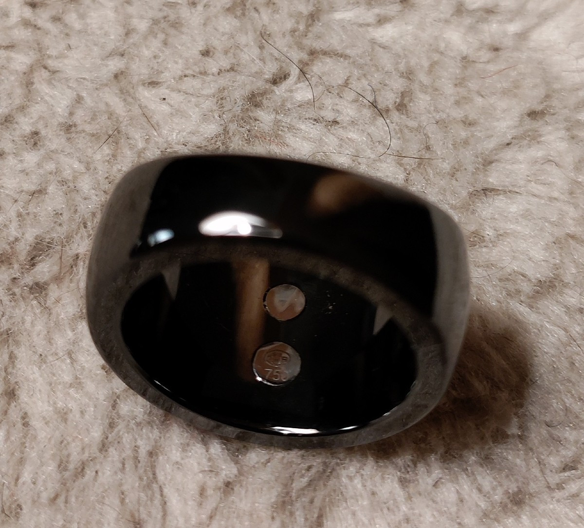  Guy Laroche Diamond And Ceramic Ring-photo-3