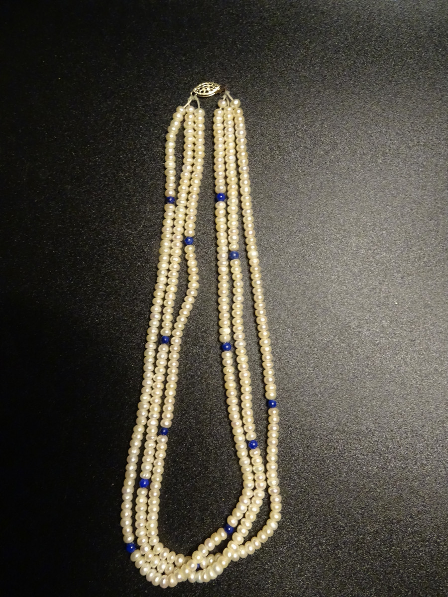 Collier 3 rangs de Perles d'eau douce et Lapislazuli Années 60