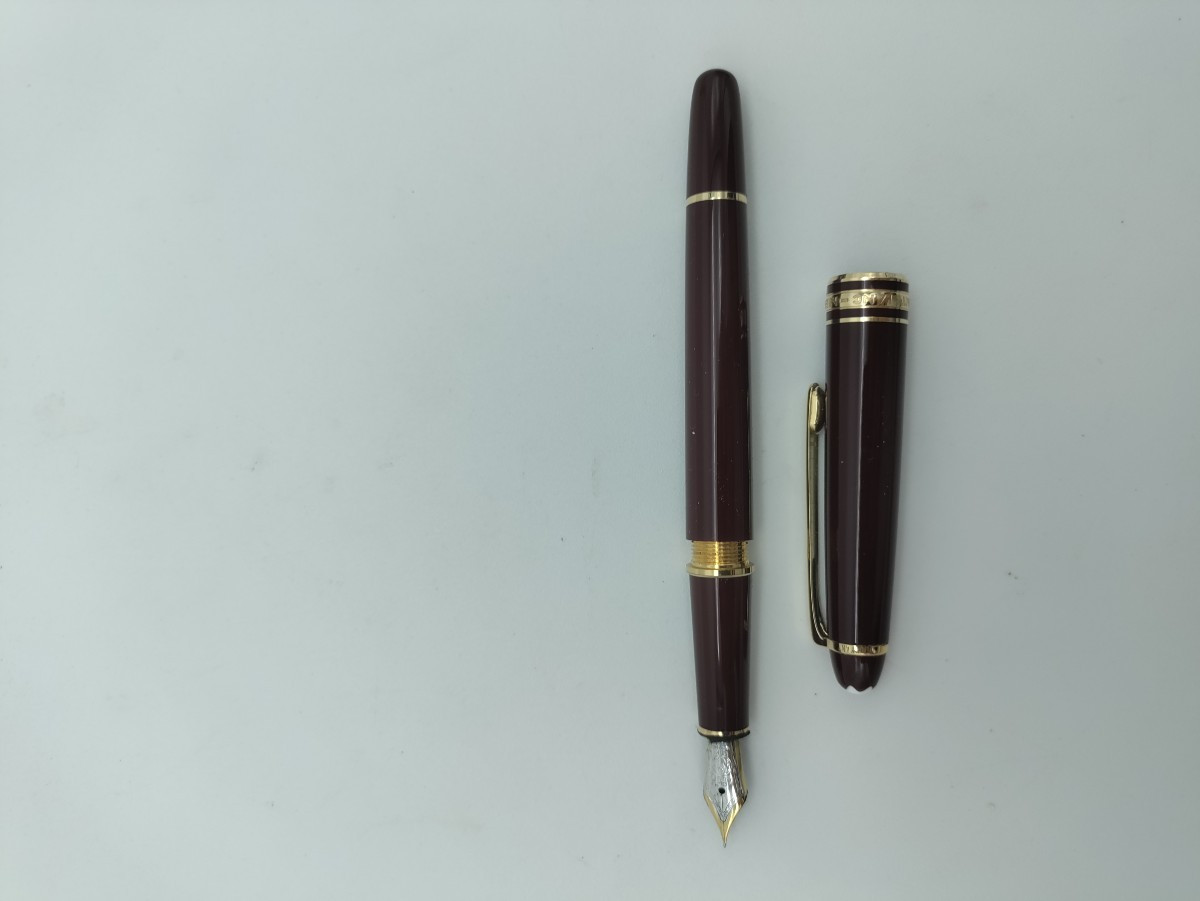 Meisterstuck Mont Blanc Stylo Plume Or-photo-2