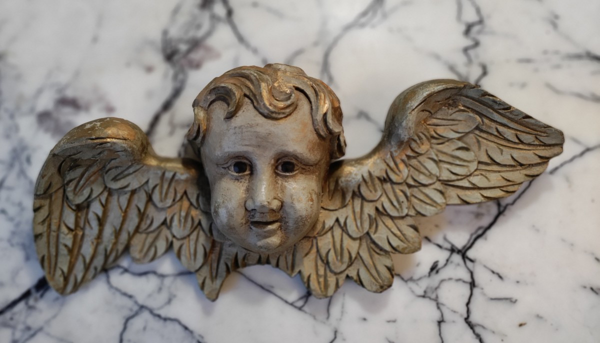 Winged Angel Head 18th