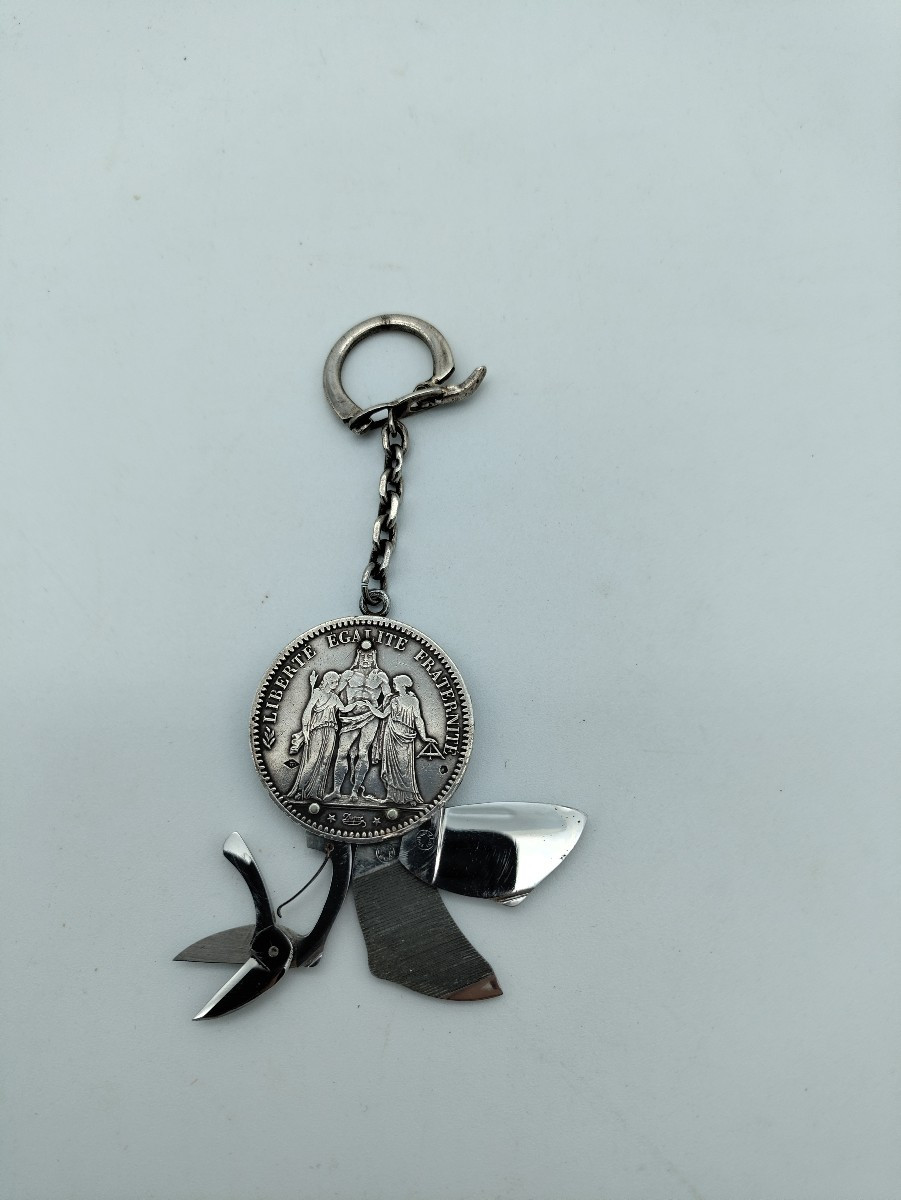 Porte-clés en Argent d'Eloi Pernet-photo-2