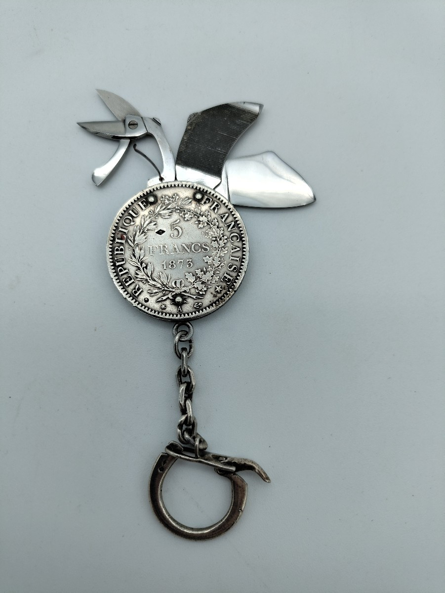 Porte-clés en Argent d'Eloi Pernet