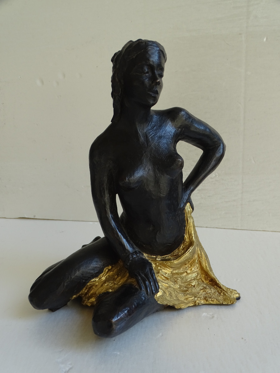 Marie-Jo Bourron Bronze "Jeune fille au bain"