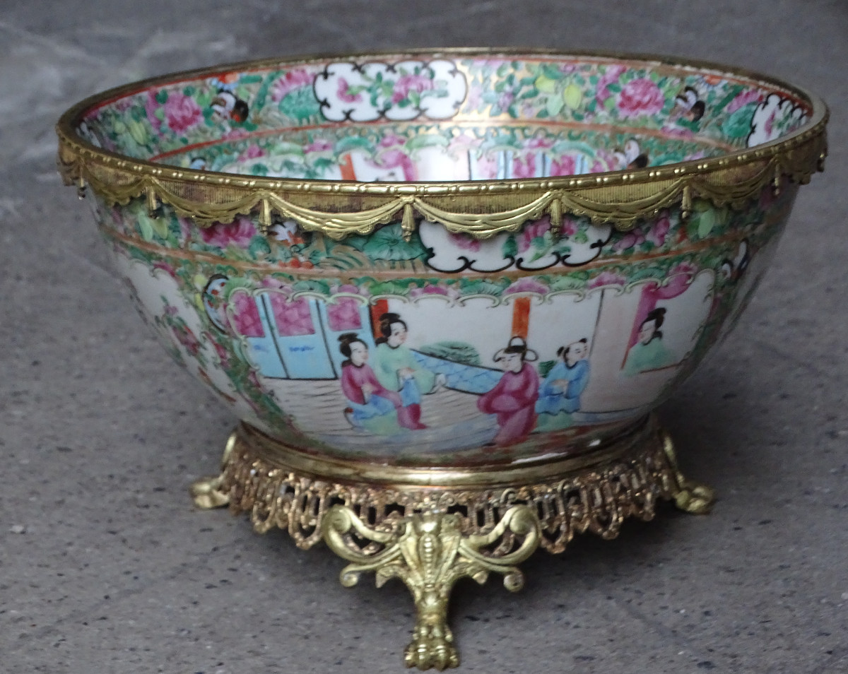 China Porcelain Canton Cup  Bronze  Mount 19th
