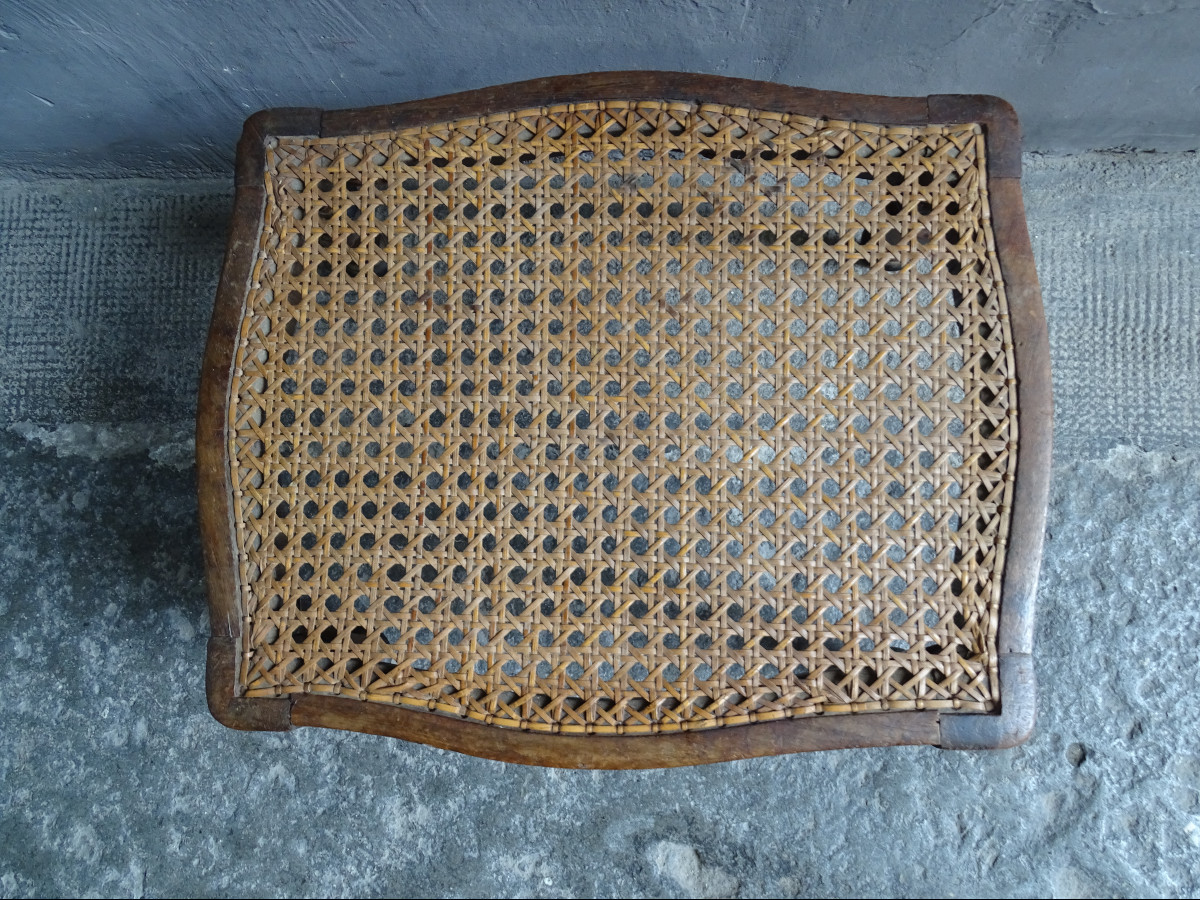 Small Cane Foot Stool Late 19th-photo-1