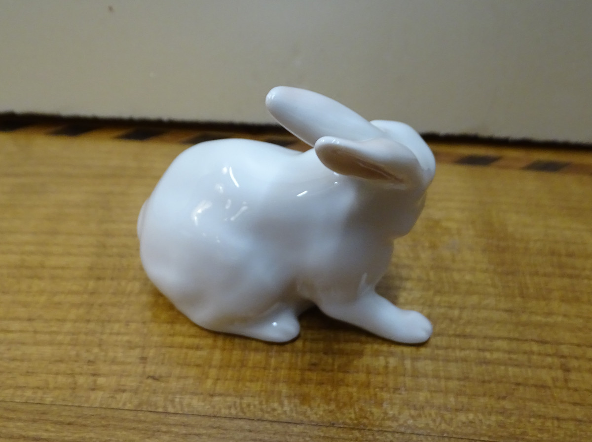 Royal Copenhagen Little Bunny-photo-3