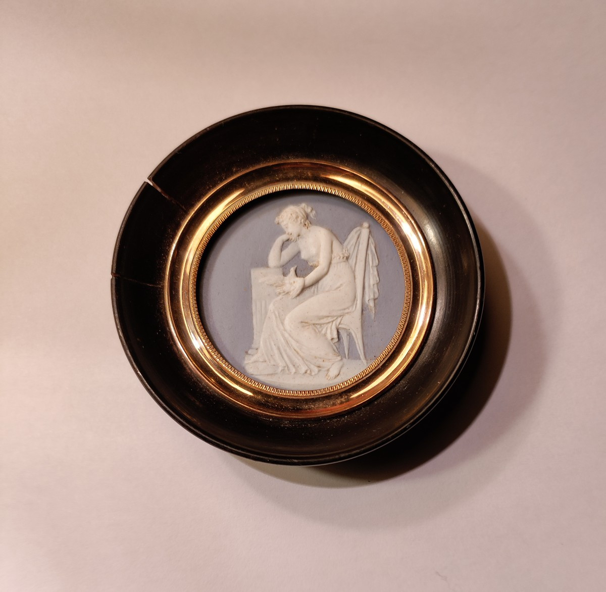 Ancienne Plaque en Wedgwood-photo-2