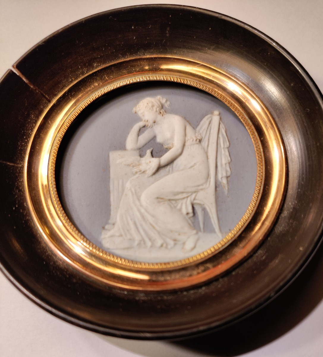 Ancienne Plaque en Wedgwood-photo-3