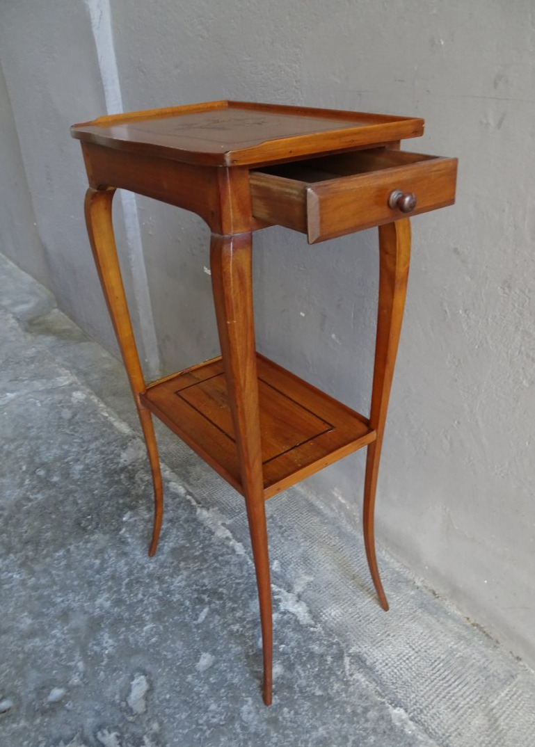 Petite table volante de style Louis XV-photo-1