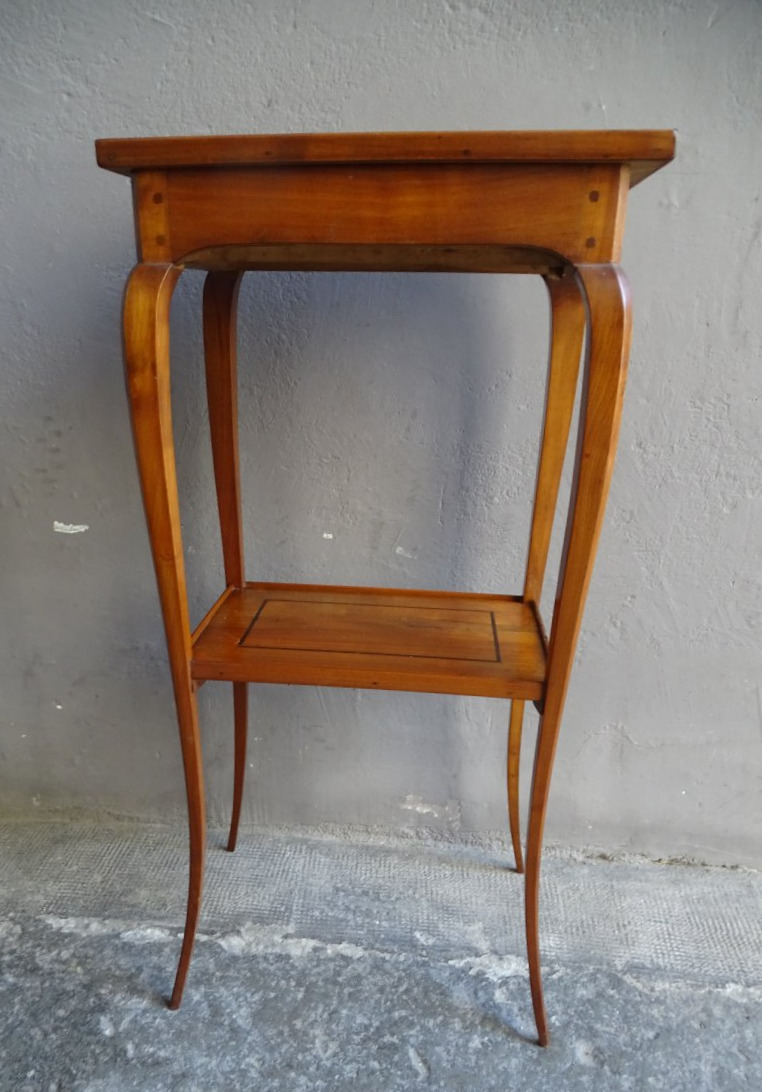 Petite table volante de style Louis XV-photo-3