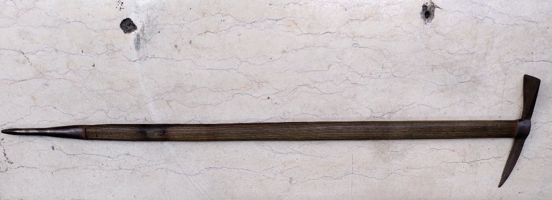Vintage Woman 's Ice Axe-photo-2