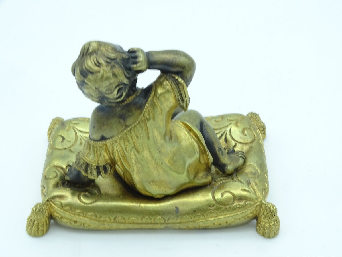 Bronze Chérubin sur coussin-photo-2