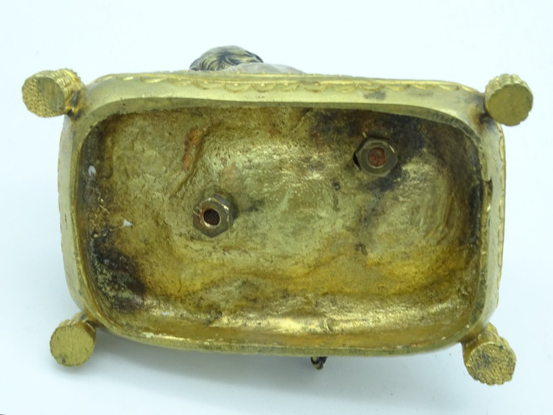 Bronze Chérubin sur coussin-photo-4