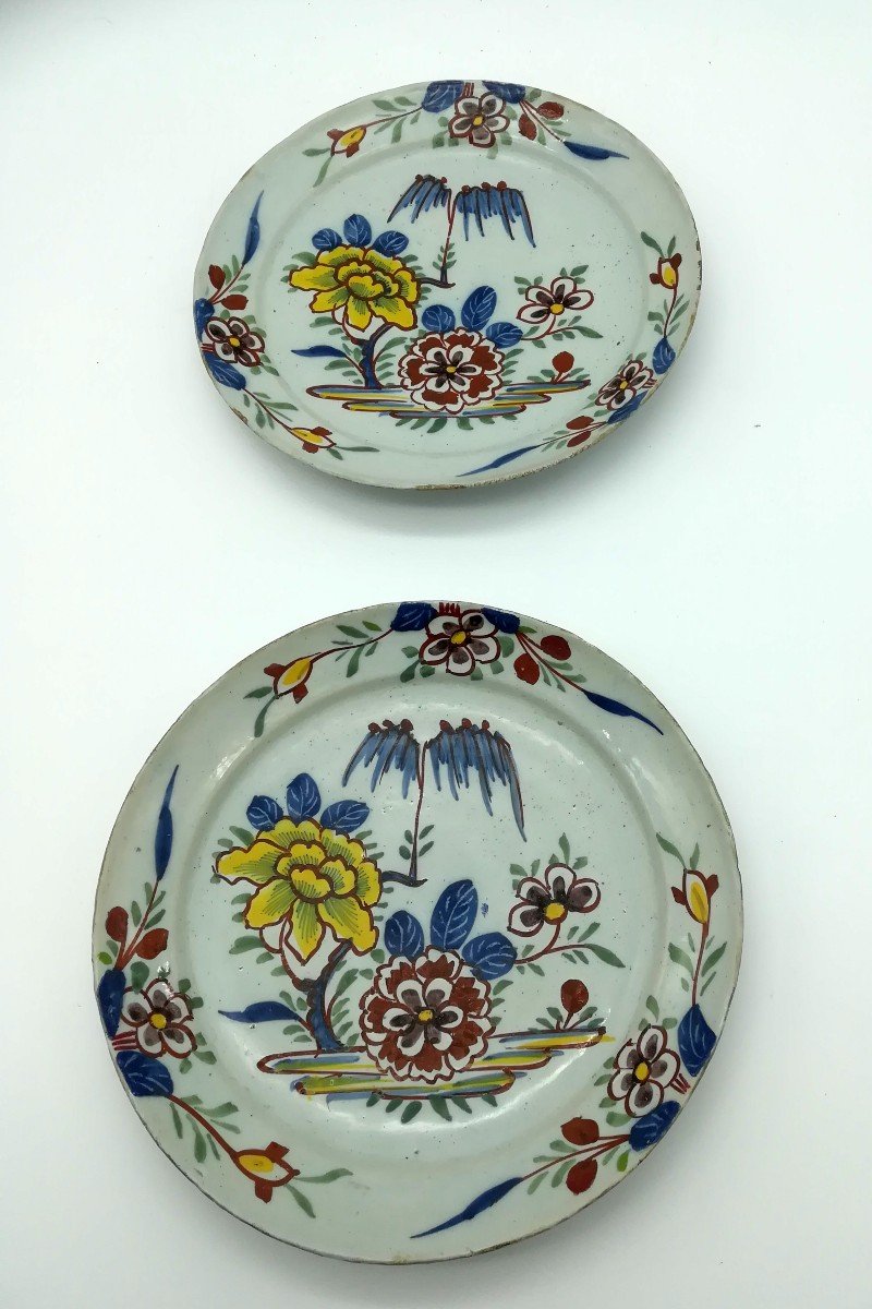 Pair Of 18th Delft Plates