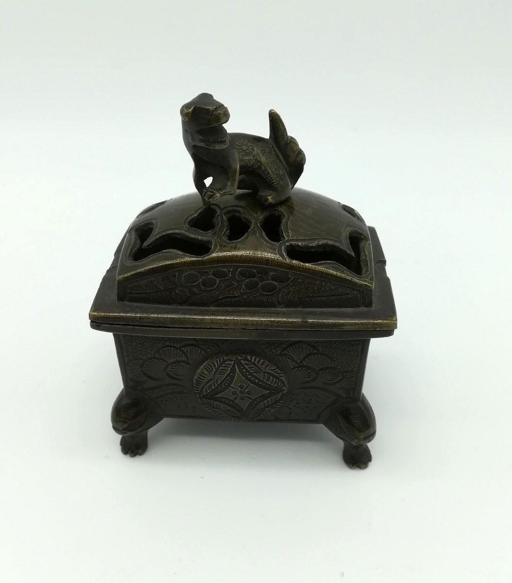 Small Perfume Burner In Bronze Japan 1900/1920