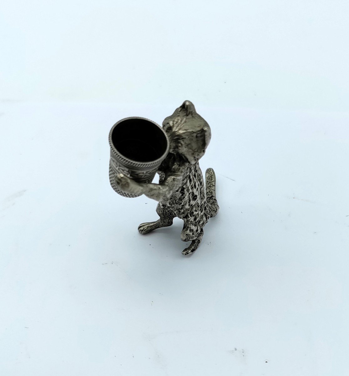 Cat  Thimble Holder 1900