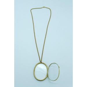 Double Photo Holder Pendant With Golden Metal Chain 1900