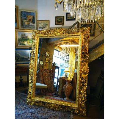 Grand Miroir Baroque Italien En Bois Sculpté Doré 19ème