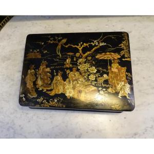 Papier-mâché Box Late 19th/1900