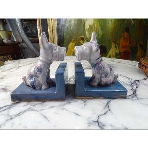 Pair Of Scottish Terriers Bookends