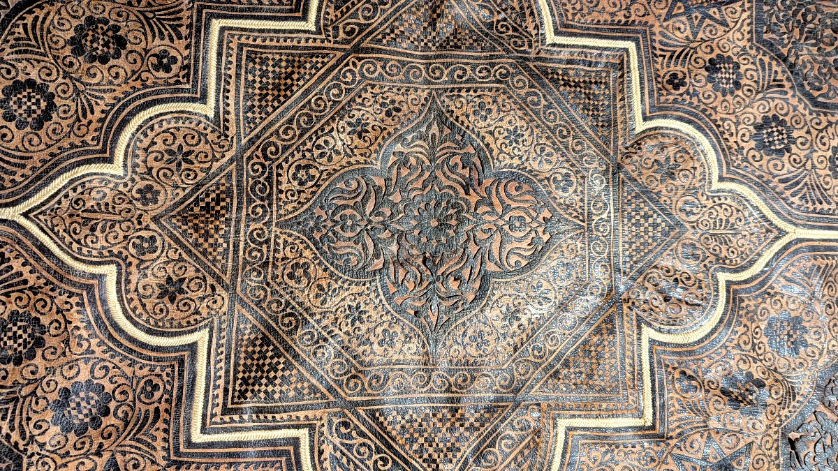 Tapis 19ème, en cuir entièrement découpé en surface-Art Islamique-photo-2