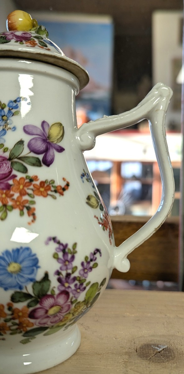 Cafetière égoïste, en porcelaine peinte de fleurs-Meissen-photo-3