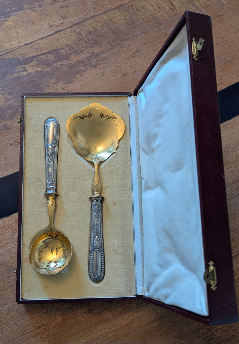 Two-piece Strawberry Serving Set, Silver And Gold-tone Metal