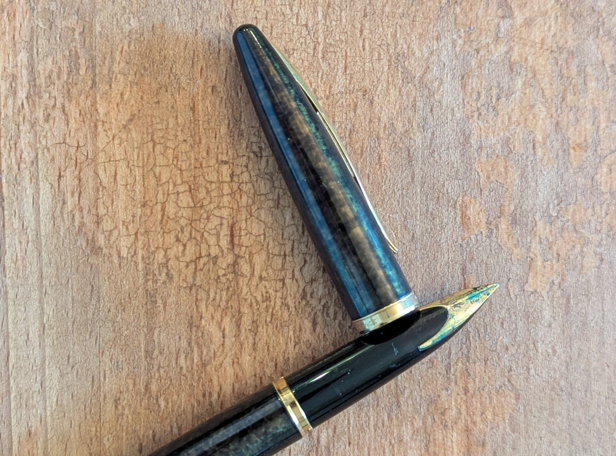Fountain Pen, Waterman, Vintage - Lacquer And Gold Nib-photo-3
