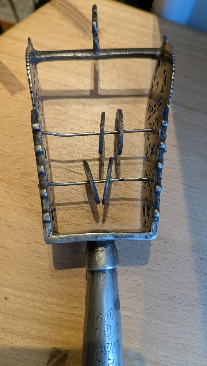 Sistre ancien, en bronze argenté-Ethiopie-Instrument musical-photo-4