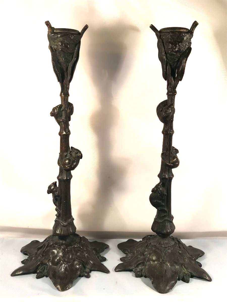 Funny Pair Of Large 19th Century Candlesticks, In Bronze-rats Attacking A Nest