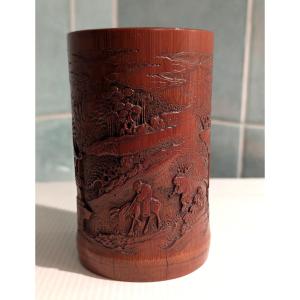 Pot à pinceaux ou bitong, en bambou sculpté, 19ème-Grande finesse d'exécution 