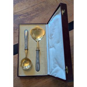 Service 2 pièces pour les fraises, argent et métal doré